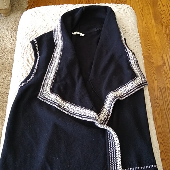 Vince Cardigan - Picture 6 of 10